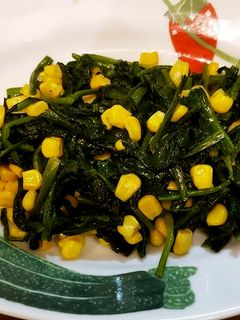 ほうれん草とコーンのバター炒め-レシピのメイン写真