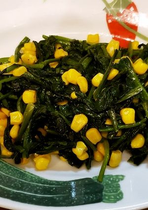 ほうれん草とコーンのバター炒め-レシピのメイン写真