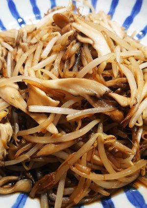ダイエットに!もやし舞茸のオイスター炒め-レシピのメイン写真