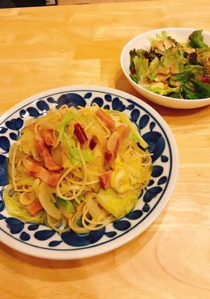 春キャベツとベーコンのペペロンチーノ-レシピのメイン写真