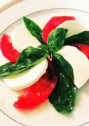 イタリアン料理♪基本のカプレーゼ-レシピのメイン写真