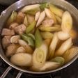 鶏もも肉とネギの日本酒大量消費鍋