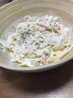 材料3つ!絶品!新玉ねぎとツナのサラダ-レシピのメイン写真