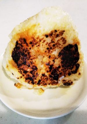 オリーブ油＆味噌で、焼おにぎり-レシピのメイン写真