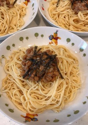 チーズとバターで濃厚、簡単納豆パスタ-レシピのメイン写真