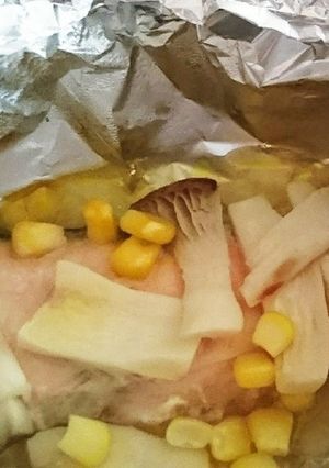 簡単!鮭ときのこのホイル焼き-レシピのメイン写真