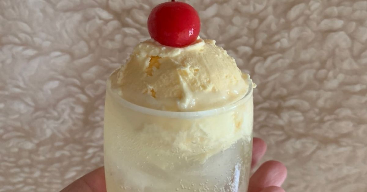 146.くりーむそーだ れもん おすわり レモンクリームソーダ by おうちかふぇ☕ 【クックパッド】 簡単