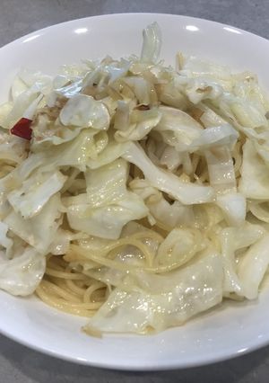 たっぷりキャベツのペペロンチーノ-レシピのメイン写真