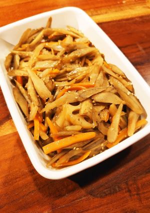 子どもも大好き!蓮根牛蒡人参のきんぴら-レシピのメイン写真