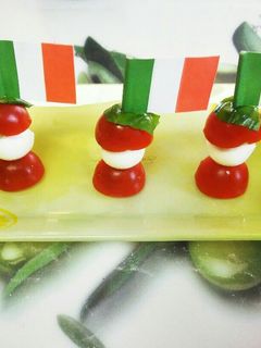 イタリアン 一口ピンチョス風カプレーゼ♪-レシピのメイン写真
