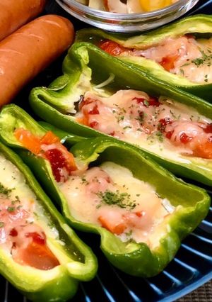 ピーマンのトマト詰めチーズ焼き♡-レシピのメイン写真