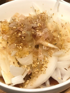 新玉ねぎのシャキシャキサラダ-レシピのメイン写真