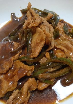 豚肉とピーマンの赤味噌煮込み-レシピのメイン写真