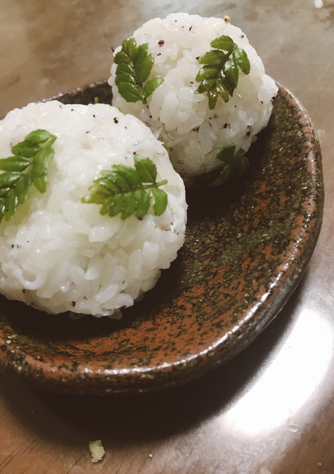 木の芽としらすおにぎり♩-レシピのメイン写真