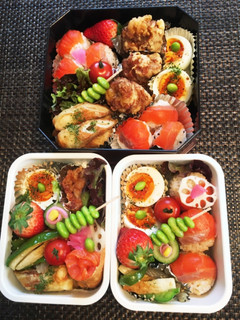サーモンの手まり寿司弁当☆彩が綺麗!-レシピのメイン写真