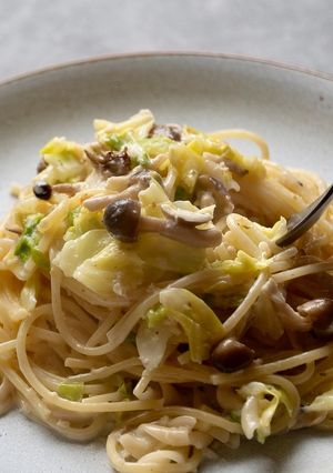 簡単キャベツとしめじのギークリームパスタ-レシピのメイン写真