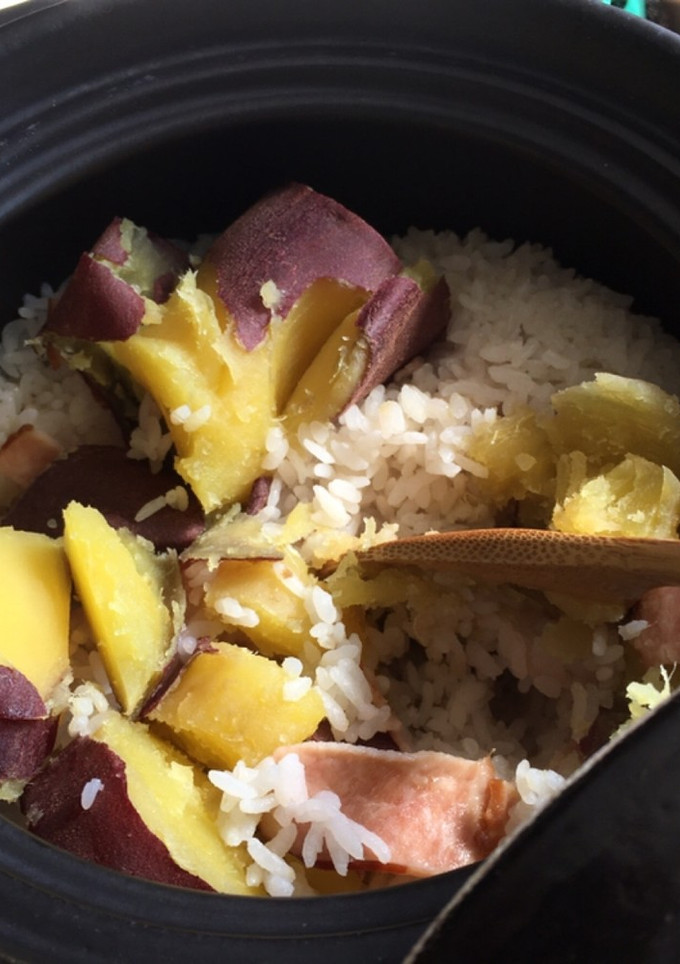簡単すぎ！さつま芋丸ごと炊込みご飯-レシピのメイン写真