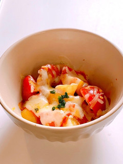 鷄肉とプチトマトのチーズ焼き-レシピのメイン写真