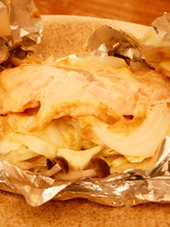 鮭と春野菜のホイル包み焼き-レシピのメイン写真