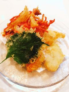 とり天と大葉の天ぷら盛合わせ-レシピのメイン写真