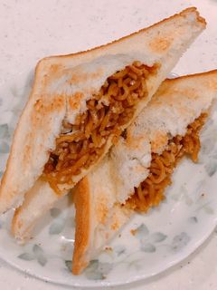 レンチン焼きそば、食パンで焼きそばパン-レシピのメイン写真
