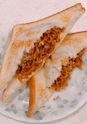 レンチン焼きそば、食パンで焼きそばパン-レシピのメイン写真