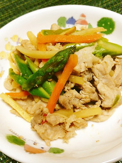 保育園給食★豚肉のアスパラ炒め-レシピのメイン写真