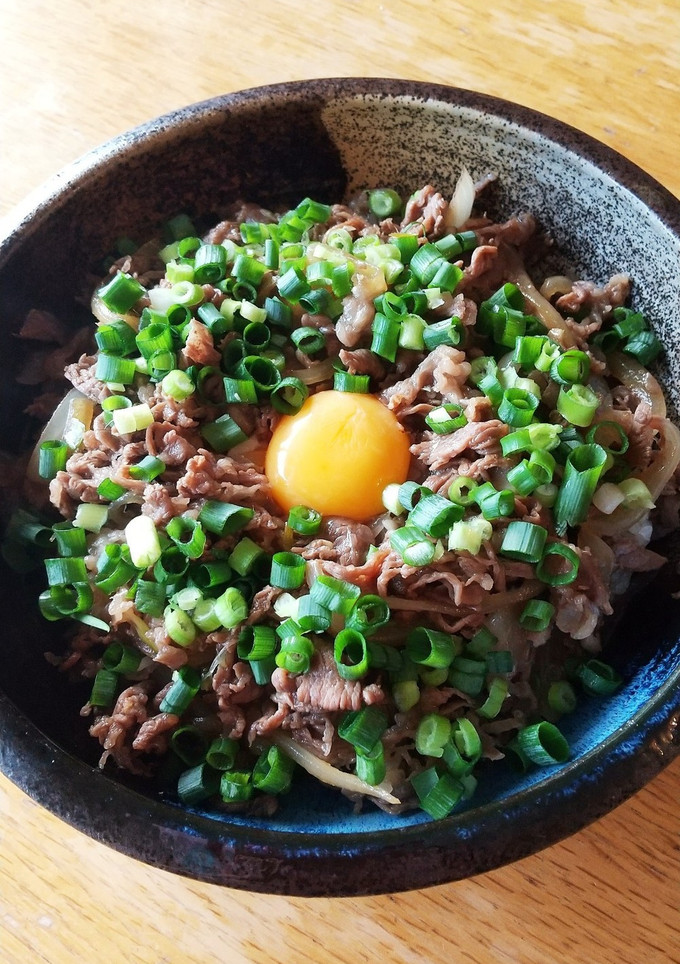 すき焼きのタレ 牛丼 玉子のせ-レシピのメイン写真