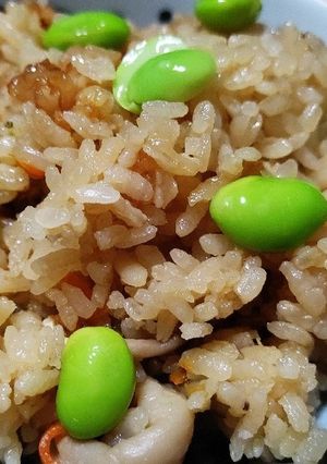 きのこと塩昆布の炊き込みごはん-レシピのメイン写真