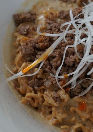 チキンラーメンをアレンジ【汁なし担々麺】-レシピのメイン写真