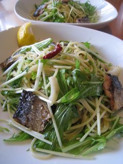 塩さんまと水菜のガーリックパスタ-レシピのメイン写真