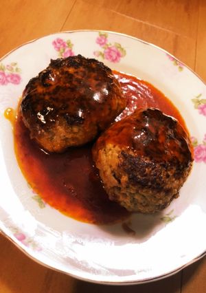基本のジューシーふっくらハンバーグ★★★-レシピのメイン写真