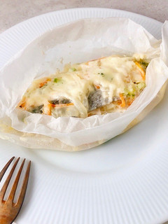 ♪鮭の野菜クリームソース 紙包み焼き♪-レシピのメイン写真