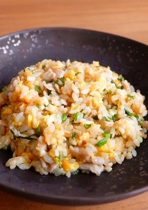 パラパラなのにふわふわ♪絶品チャーハン-レシピのメイン写真
