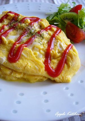 バジルの香り*チーズｉｎオムライス-レシピのメイン写真