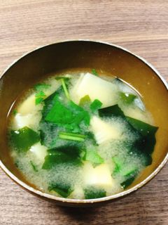 筍とわかめのお味噌汁 *☻*-レシピのメイン写真
