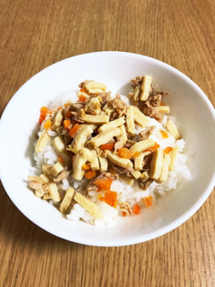 お肉がない時に☆ヘルシーツナそぼろ丼-レシピのメイン写真