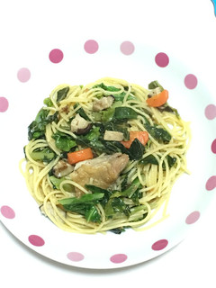 鶏 キャベツ外葉 人参 椎茸 和洋パスタ-レシピのメイン写真
