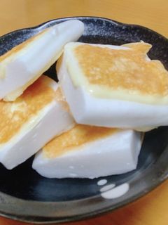 簡単〜ハンペンとチーズ♡ふわふわ焼き♡-レシピのメイン写真