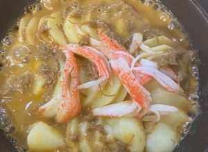 かに味噌缶と新じゃがいもの簡単おつまみ♪-レシピのメイン写真