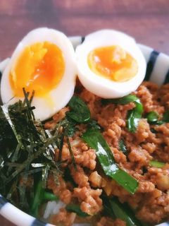 レンジで1回!スタミナ肉みそ丼-レシピのメイン写真