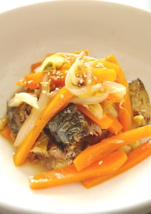 これぞ青春？サバと春キャベツの甘から酢煮-レシピのメイン写真