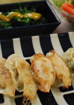 三色餃子☆お家時間を楽しくおいしく☆-レシピのメイン写真