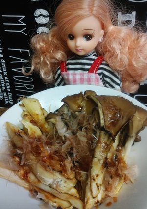 リカちゃん♡網で！炙り舞茸とエリンギ-レシピのメイン写真