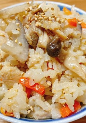 鶏モモの炊き込みご飯-レシピのメイン写真