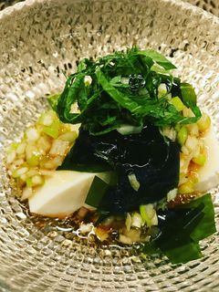 ネギ紫蘇タレのワカメ冷奴-レシピのメイン写真