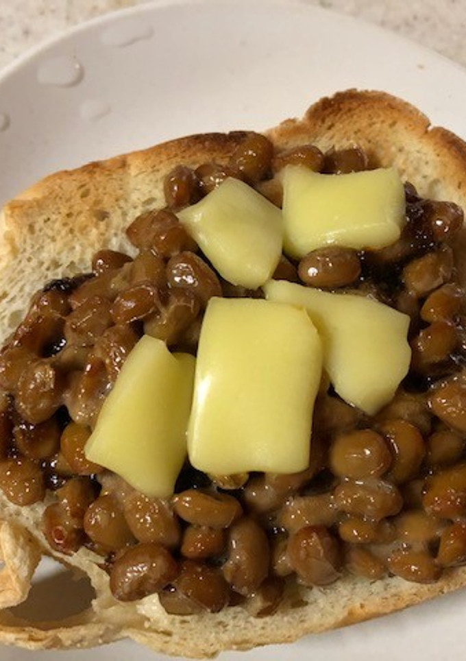 納豆と「ごはんですよ」のトースト-レシピのメイン写真