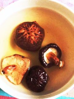 干し椎茸を早く戻す方法-レシピのメイン写真