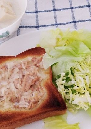 ツナマヨパン-レシピのメイン写真