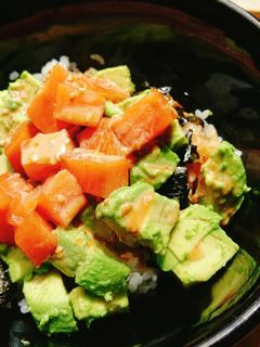 簡単うま☆アボカド&サーモン丼-レシピのメイン写真